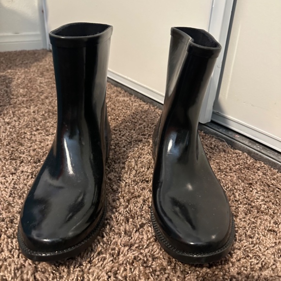 Michael Kors rain boots - Picture 4 of 6